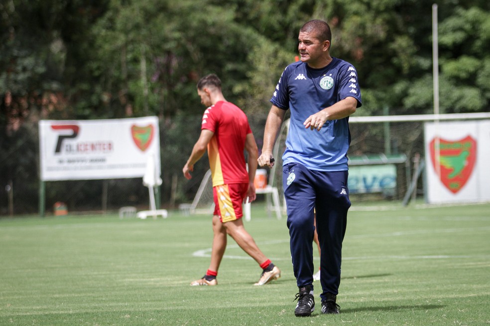 Umberto Louzer; técnico do Guarani — Foto: Raphael Silvestre/Guarani FC