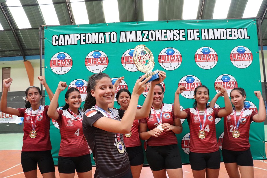 Equipe de handebol feminina capixaba conquista título nos Jogos Regionais  do Sudeste - FUEC