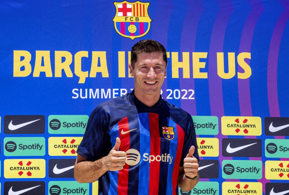Quem saiu do Barcelona em 2022?