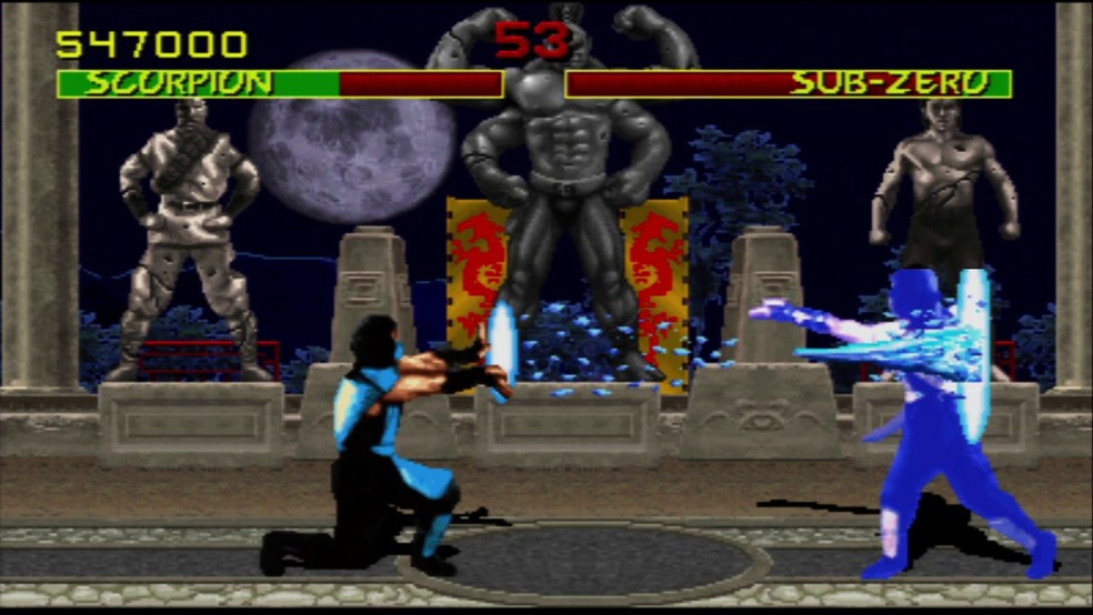 Sub-Zero e Scorpion usando poderes no primeiro Mortal Kombat — Foto: Reprodução/Mortal Kombat