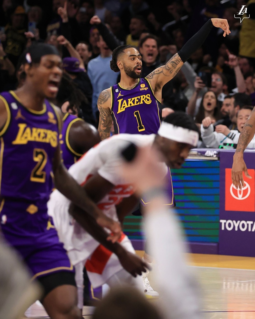 Time de basquete Los Angeles Lakers é atingido pelo bug do