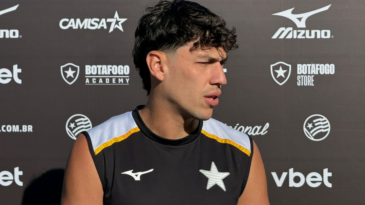 Ferraresi revela desejo de permanência no Botafogo: "Ideia é ficar aqui"