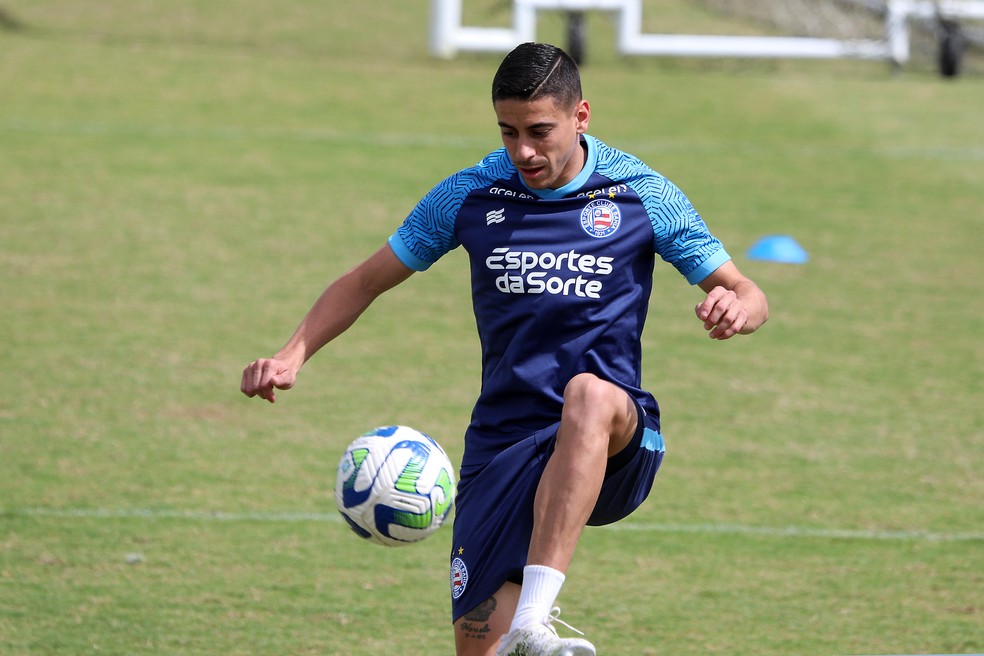 Camilo Cándido deve voltar a ser titular após boa atuação contra o América-MG — Foto: Felipe Oliveira/EC Bahia