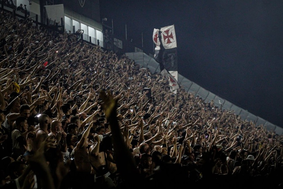 Onde vai passar o jogo do VASCO x SÃO PAULO hoje (07/10)? Passa na GLOBO ou  SPORTV? Veja onde assistir VASCO x SÃO PAULO ao vivo com imagens - Portal  da Torcida