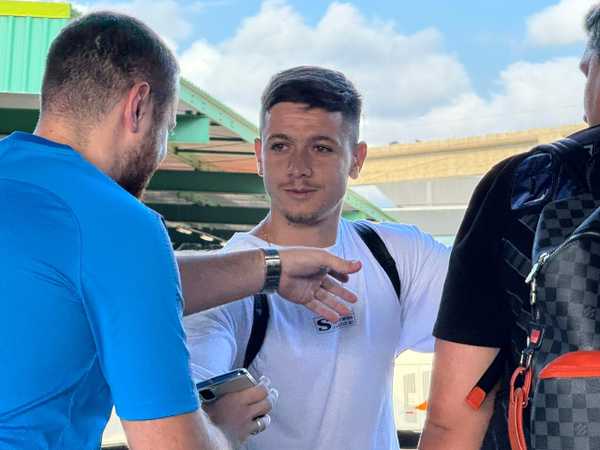 Rodrigo Garro chega ao Brasil para assinar com o Corinthians
