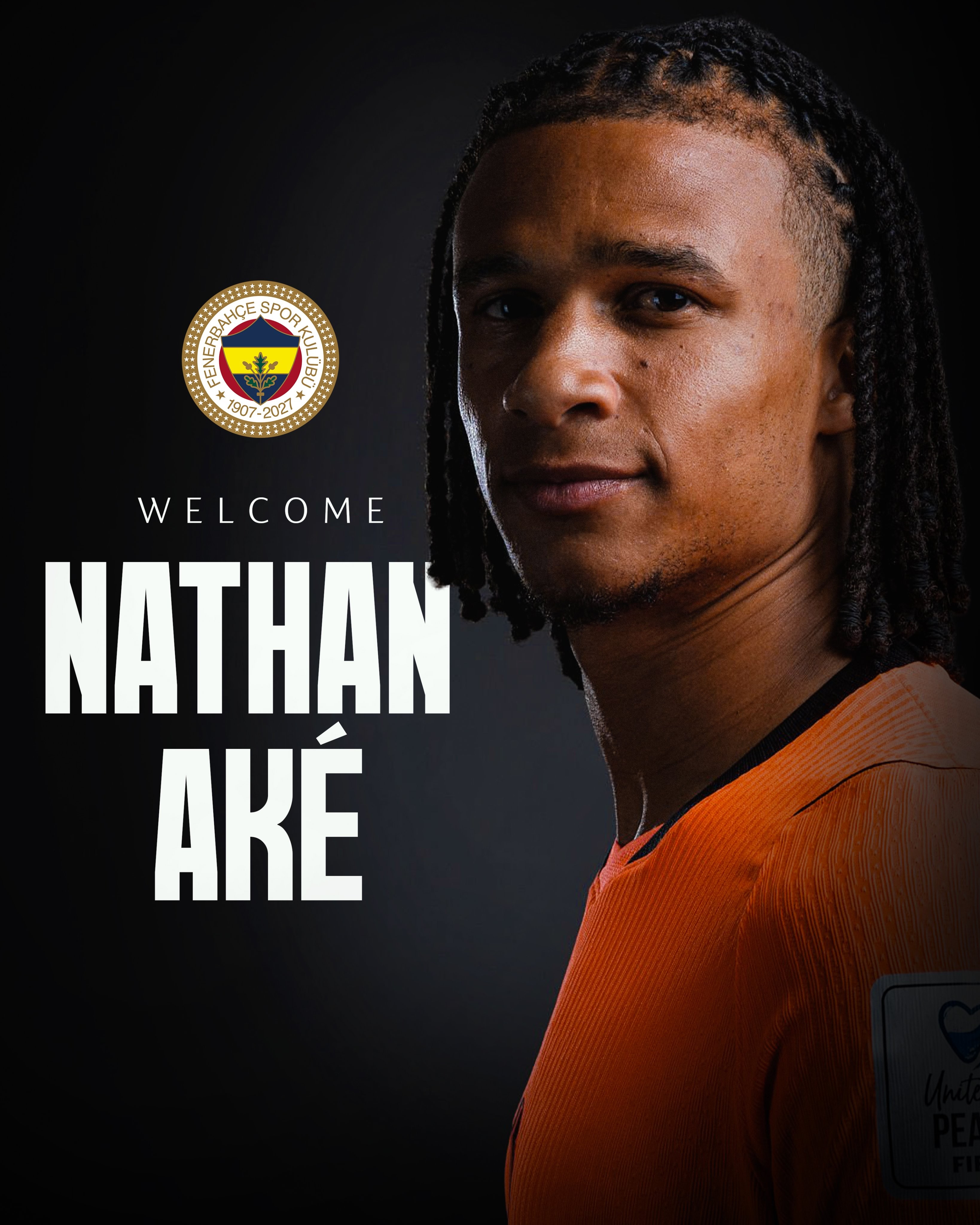 Fenerbahçe anuncia a contratação de Aké, ex-Manchester City
