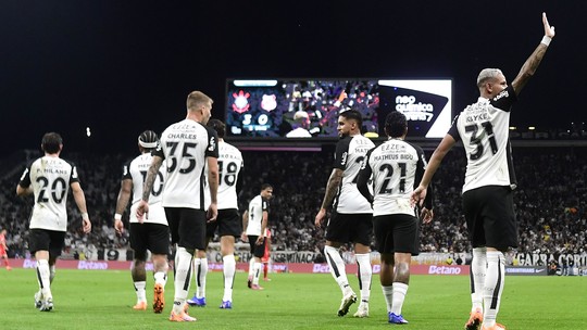 Análise: vitória do Corinthians mostra que Dorival pode contar com jovens da base - Foto: (Marcos Ribolli)