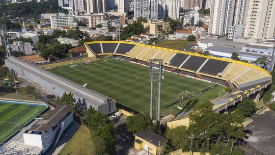 São Bernardo x Atlético-GO: onde assistir ao vivo, horário e escalações