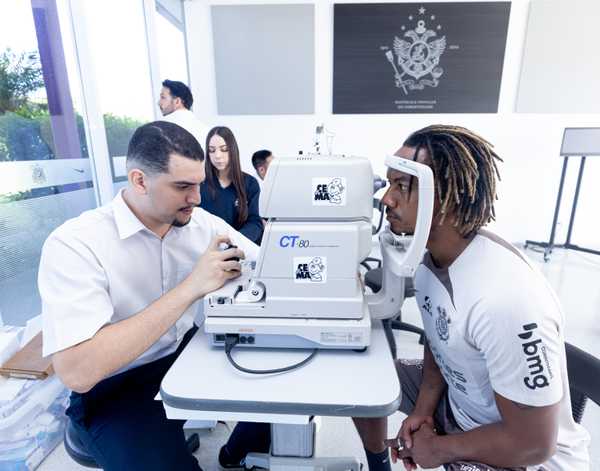 Corinthians antecipa início da pré-temporada com jogadores passando por exames no CT