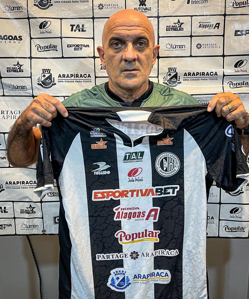 Itamar Schülle chegou ao ASA para substituir Dico Woolley — Foto: João Victor/ASCOM ASA