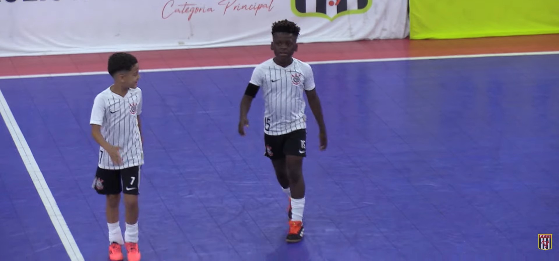 Neymar inspira craque do Corinthians em final do Paulista Sub-7 de futsal