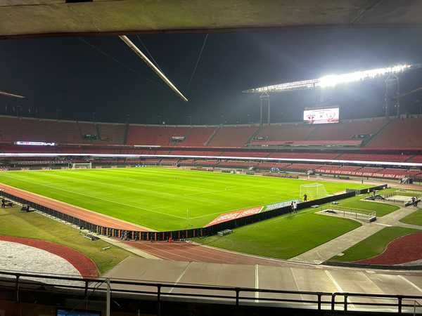 São paulo vende 20 mil ingressos para jogo contra o Cuiabá - compra online.