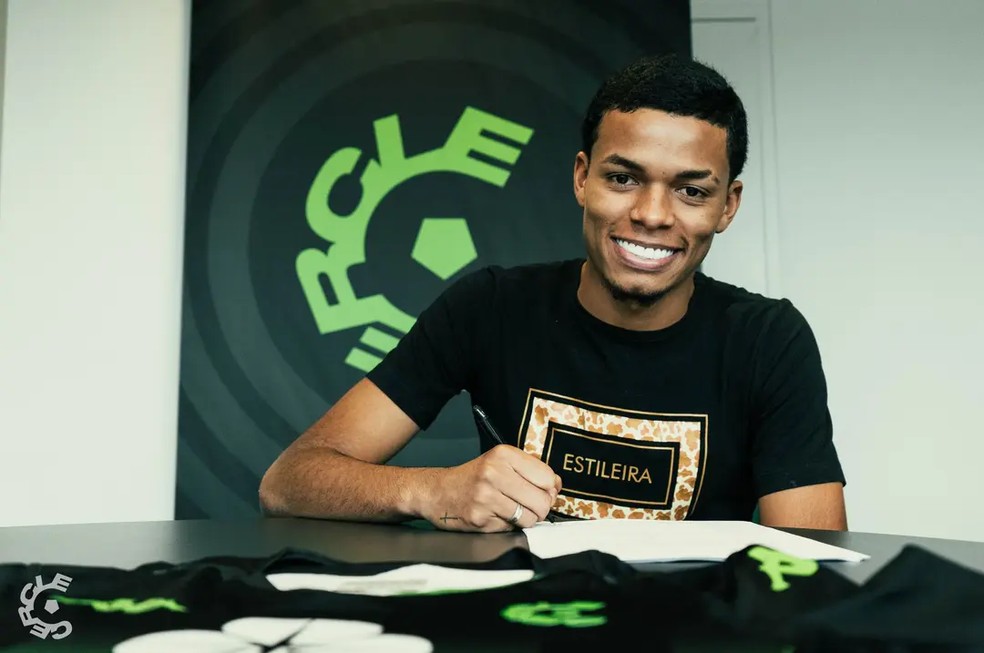 Erick Nunes, emprestado pelo Fluminense — Foto: Reprodução Instagram