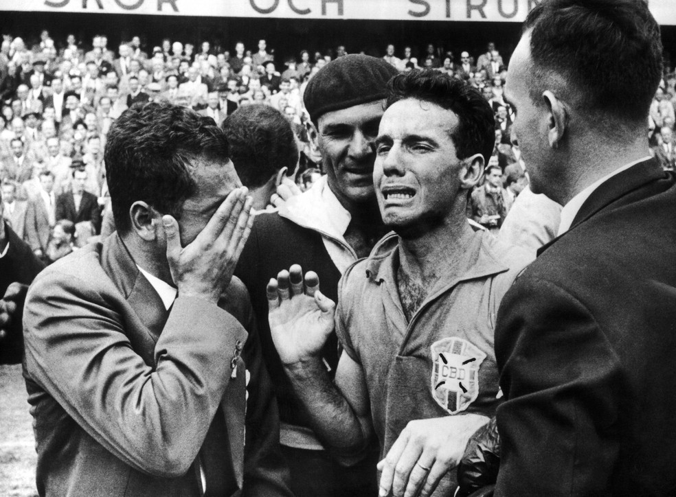 Zagallo emocionado aps o ttulo da Copa do Mundo em 58  Foto: Keystone-France/Gamma-Keystone/Getty