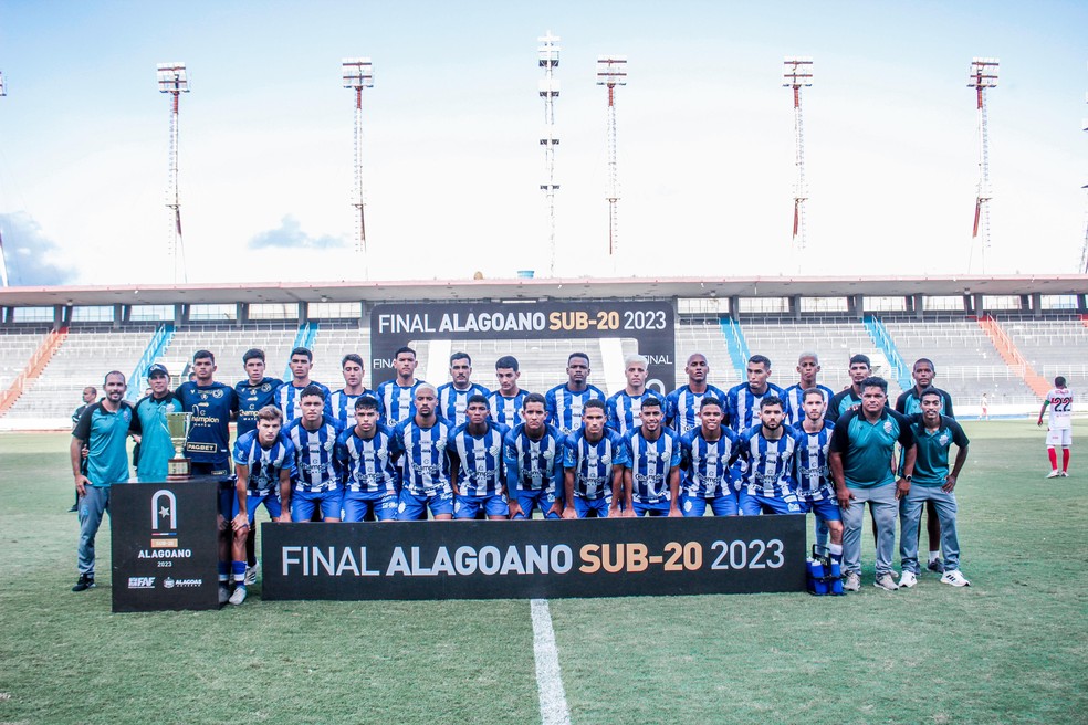 CSA conquistou o bicampeonato estadual sub-20 — Foto: Morgana Oliveira/ASCOM CSA