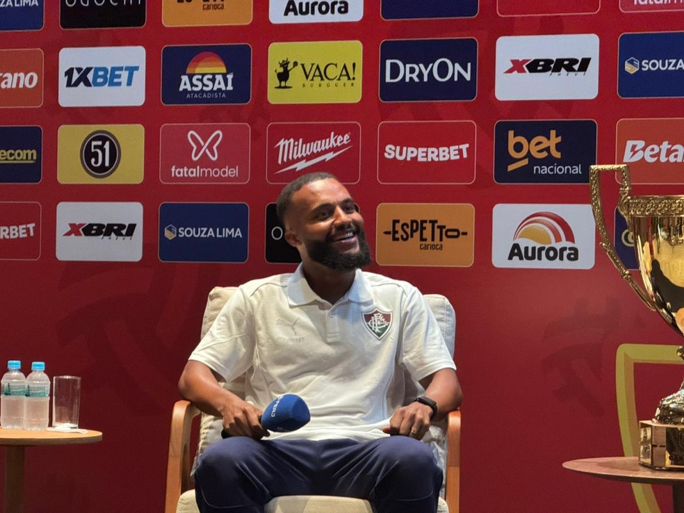 Samuel Xavier sonha com título no Carioca como capitão do Fluminense