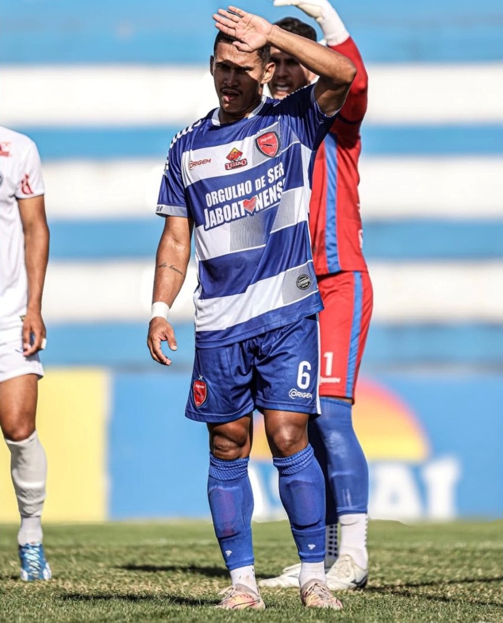Guilherme Silva, lateral do Parnahyba — Foto: Reprodução/Instagram