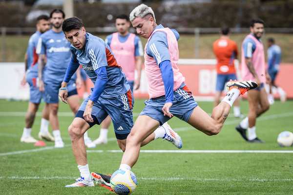 Treino de Barreal e ausência de Rafa Silva movimentam escalação do Cruzeiro.