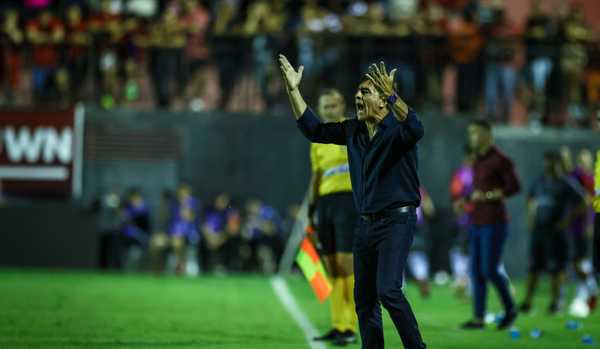 Primeiras impressões do Grêmio na estreia de Gustavo Quinteros em 2025