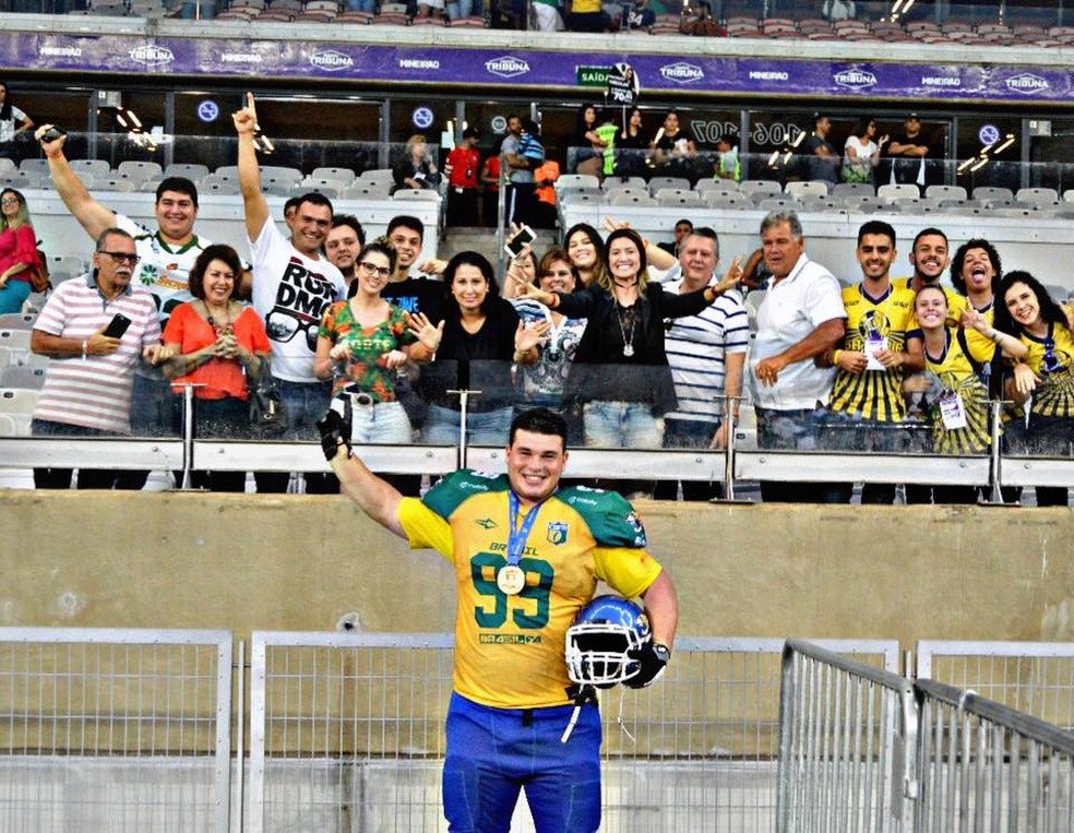 A trajetória de Durval Queiroz Neto até a NFL é o incentivo que o futebol  americano precisava no Brasil