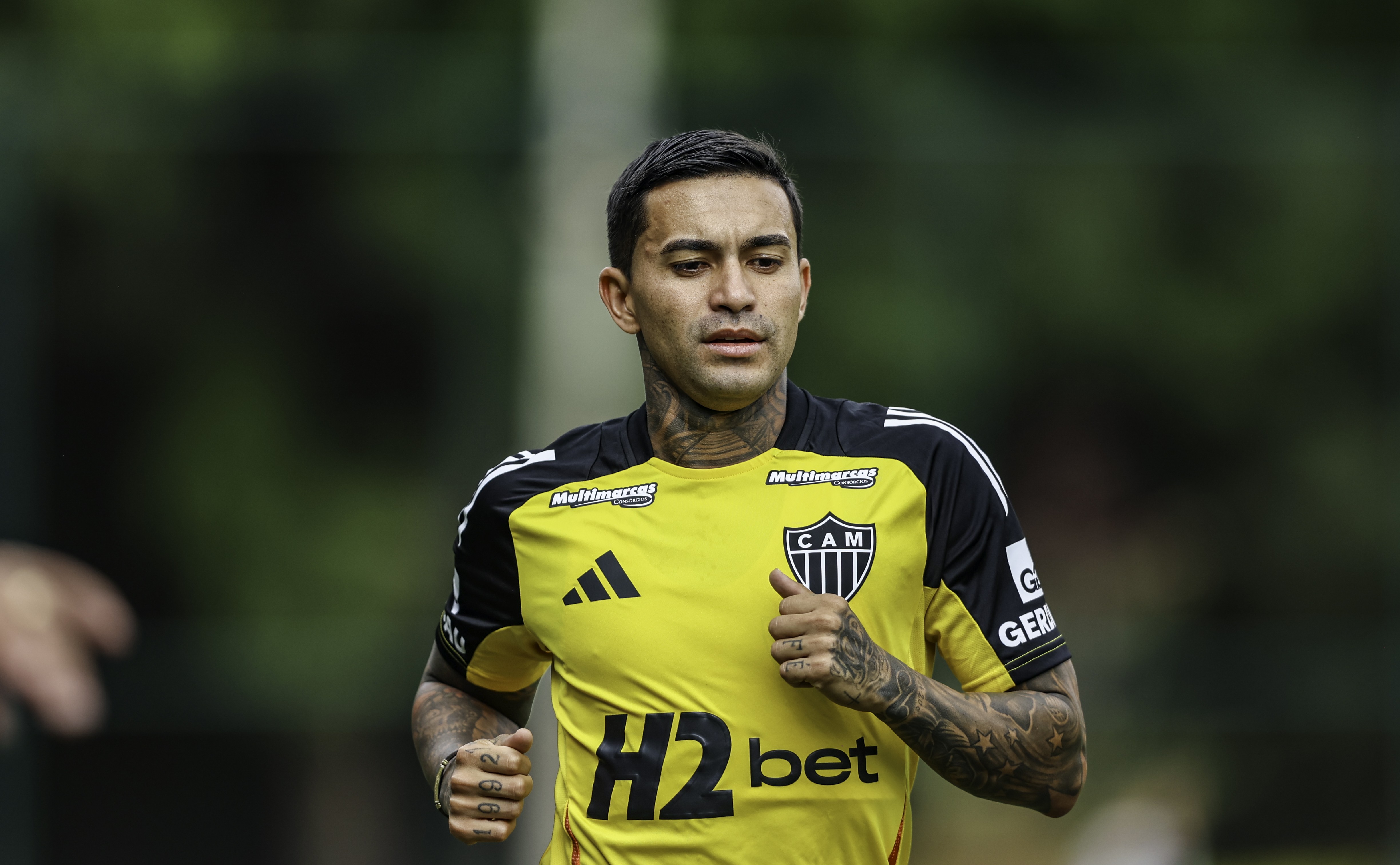 Cuca mira minutagem para Dudu no Atlético-MG e planeja jogo-treino na Arena MRV