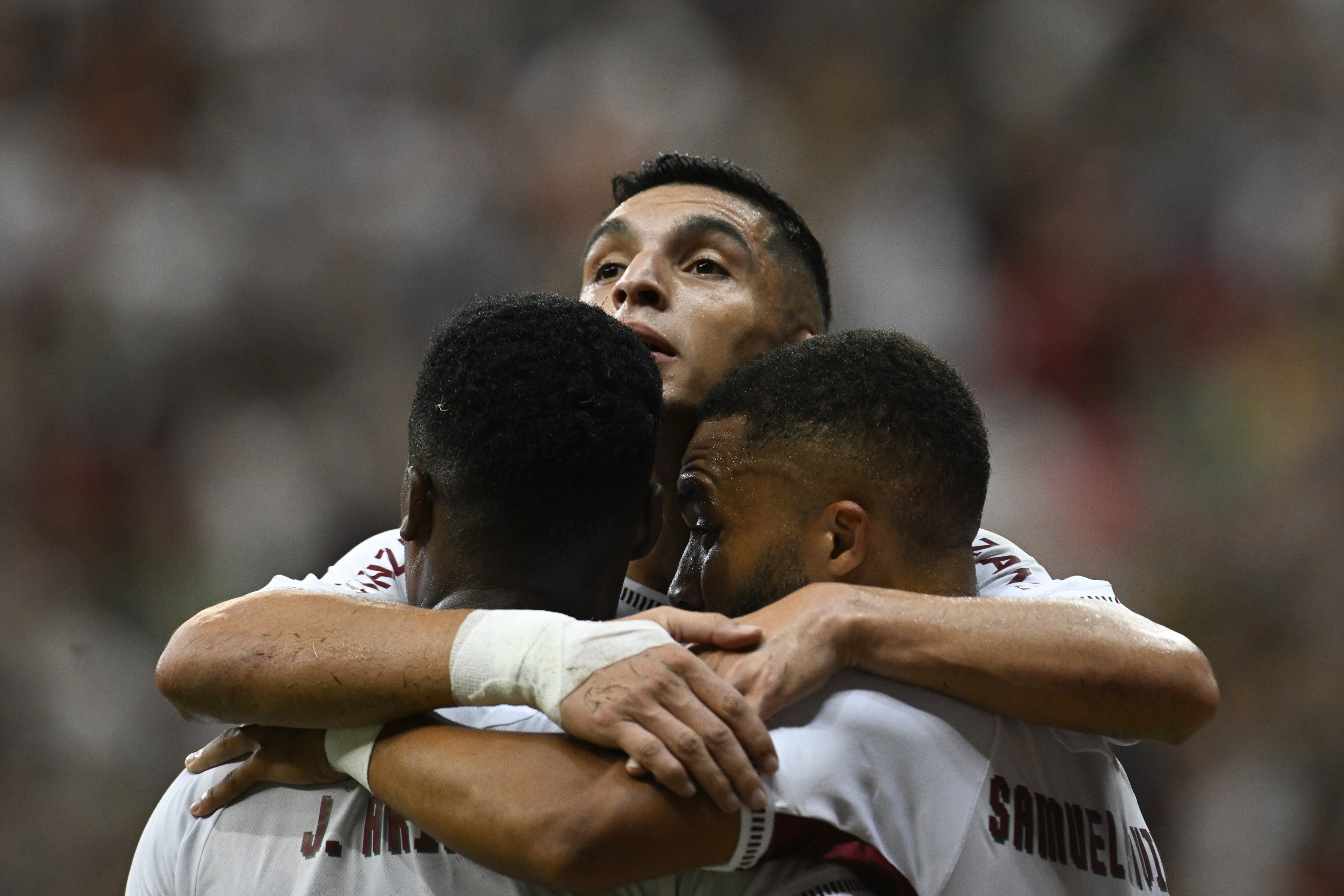 Problemas no ataque? Por que Renato prioriza investimento ofensivo no Fluminense
