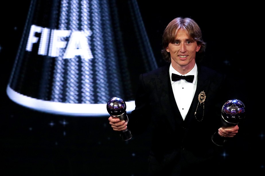 Fifa 'The Best' 2018: Modric é eleito o melhor jogador do mundo - Placar -  O futebol sem barreiras para você