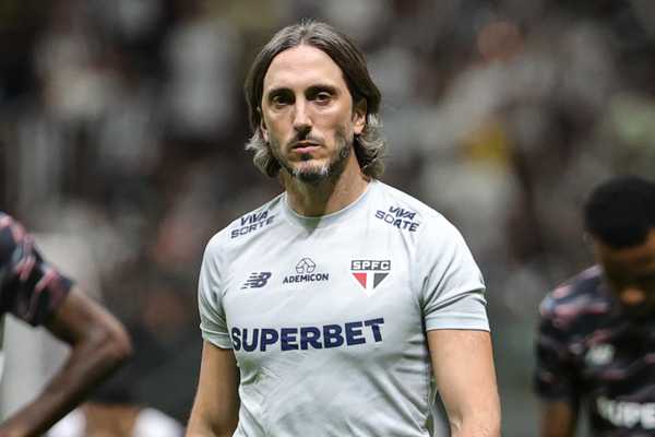 Zubeldía analisa equilíbrio em duelo e lamenta eliminação do São Paulo na Copa Brasil