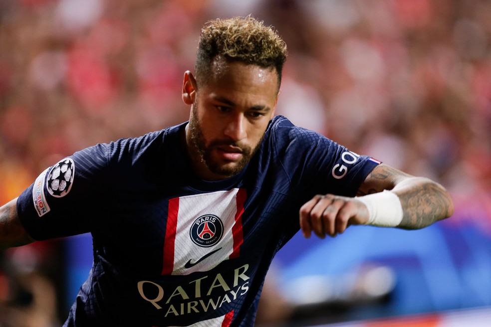 Neymar marca, mas Paris Saint-Germain empata com Reims