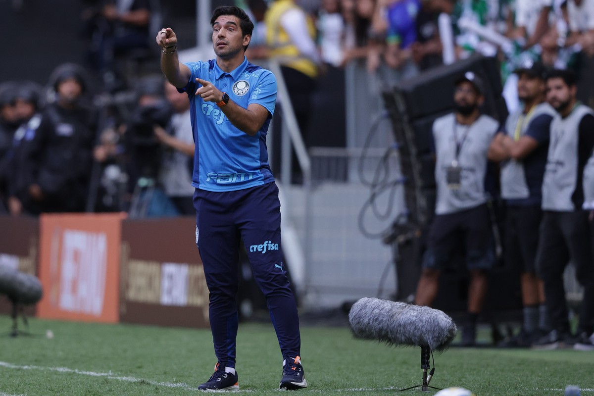 Cabeça fria? São Paulo provoca Abel Ferreira após classificação na Copa do  Brasil