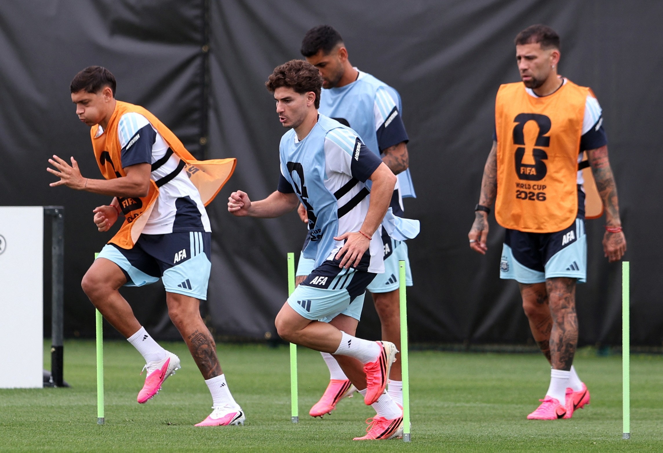 Argentina deve ter time misto e retorno de lesionados contra a Jordânia