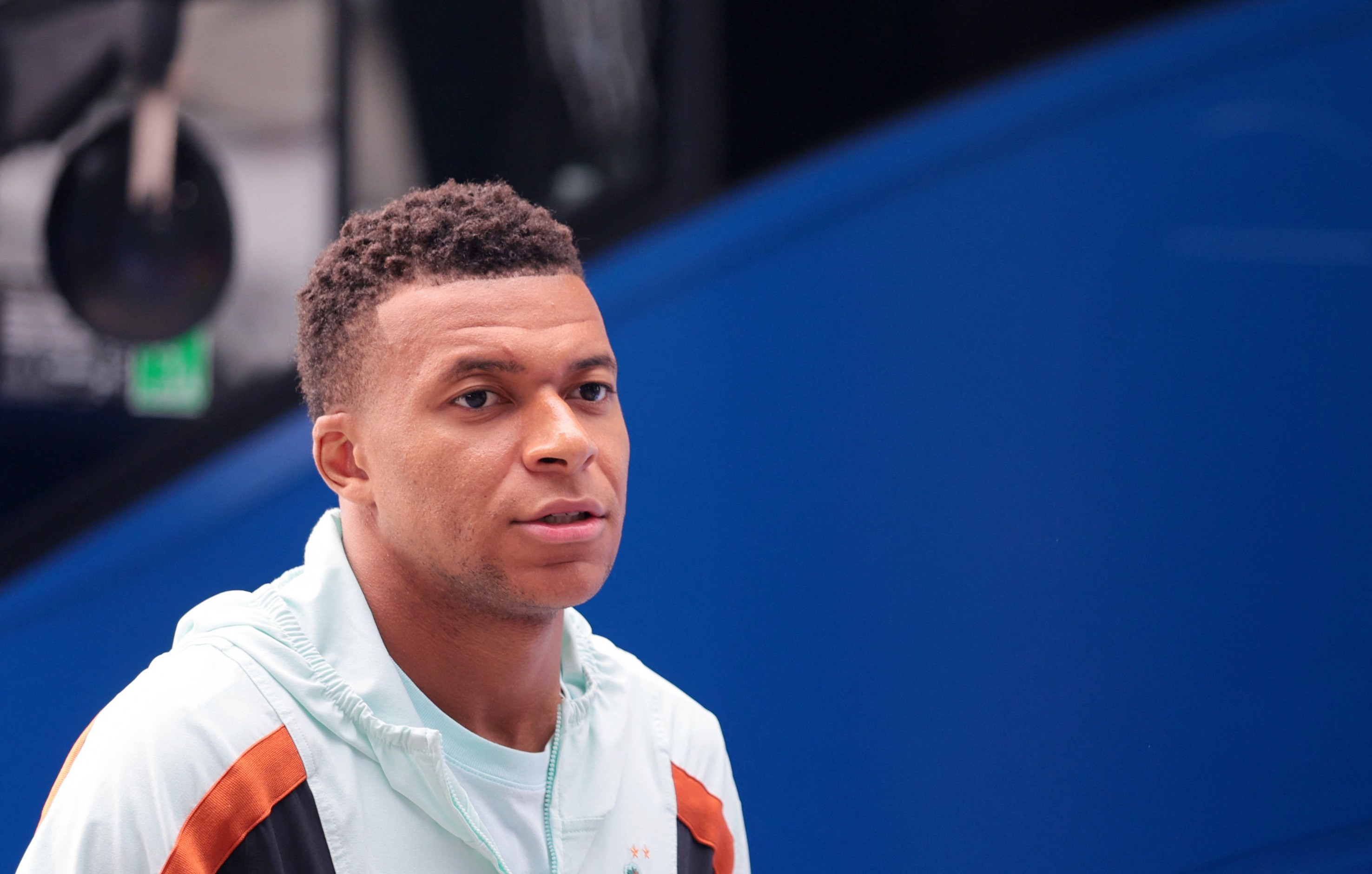 Mbappé estava em lista de alvos de quadrilha de sequestradores na França, diz jornal