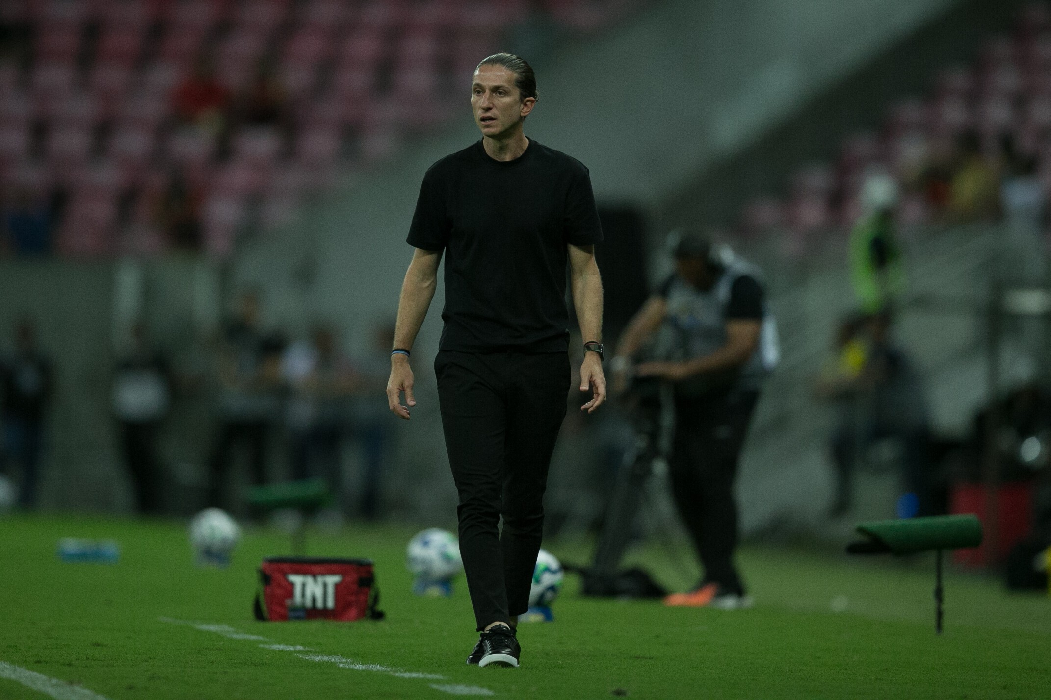 Filipe Luís critica início do Flamengo, mas celebra vitória e projeta volta de jogadores para o Fla-Flu | Ge