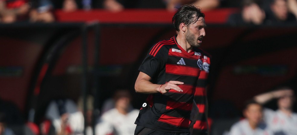 Vi�a em amistoso do Flamengo sub-20 contra o Bayer Leverkusen � Foto: Gilvan de Souza/CRF