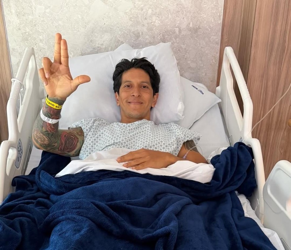 Desfalque de Cano intensifica busca do Fluminense por novo artilheiro