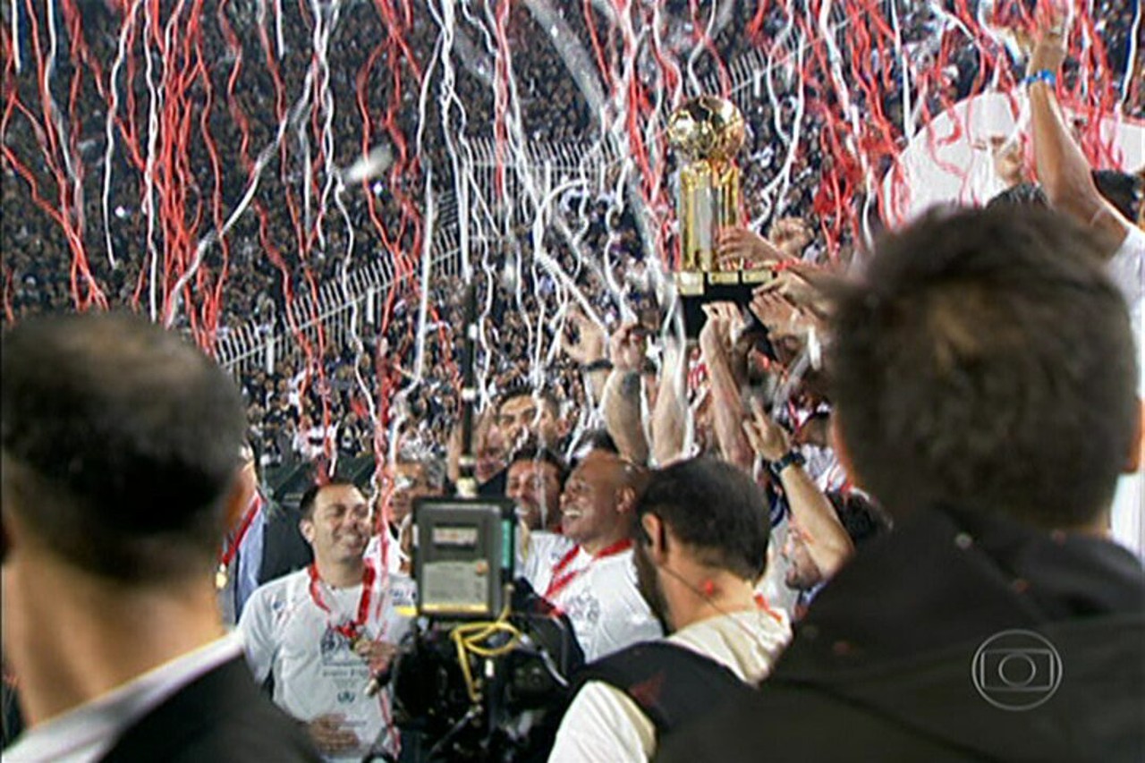 Corinthians recorda título contra o São Paulo após vice do Palmeiras ...