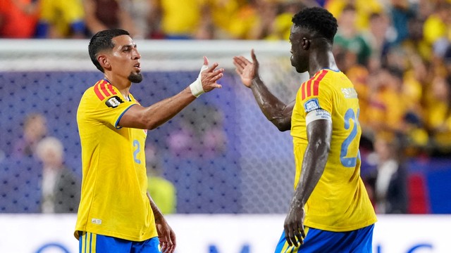 Colômbia vence Gana e pega a Suíça nas oitavas