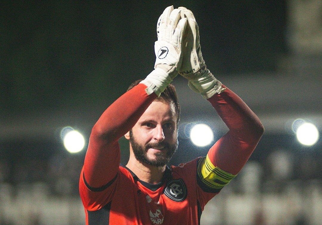 Remo anuncia renovação de contrato com o goleiro Marcelo Rangel | Ge