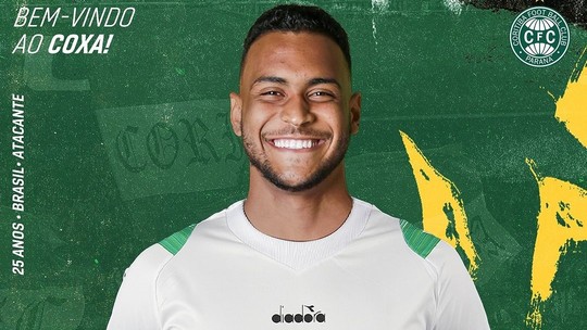 Coritiba anuncia atacante Júnior Brumado, cria do Bahia