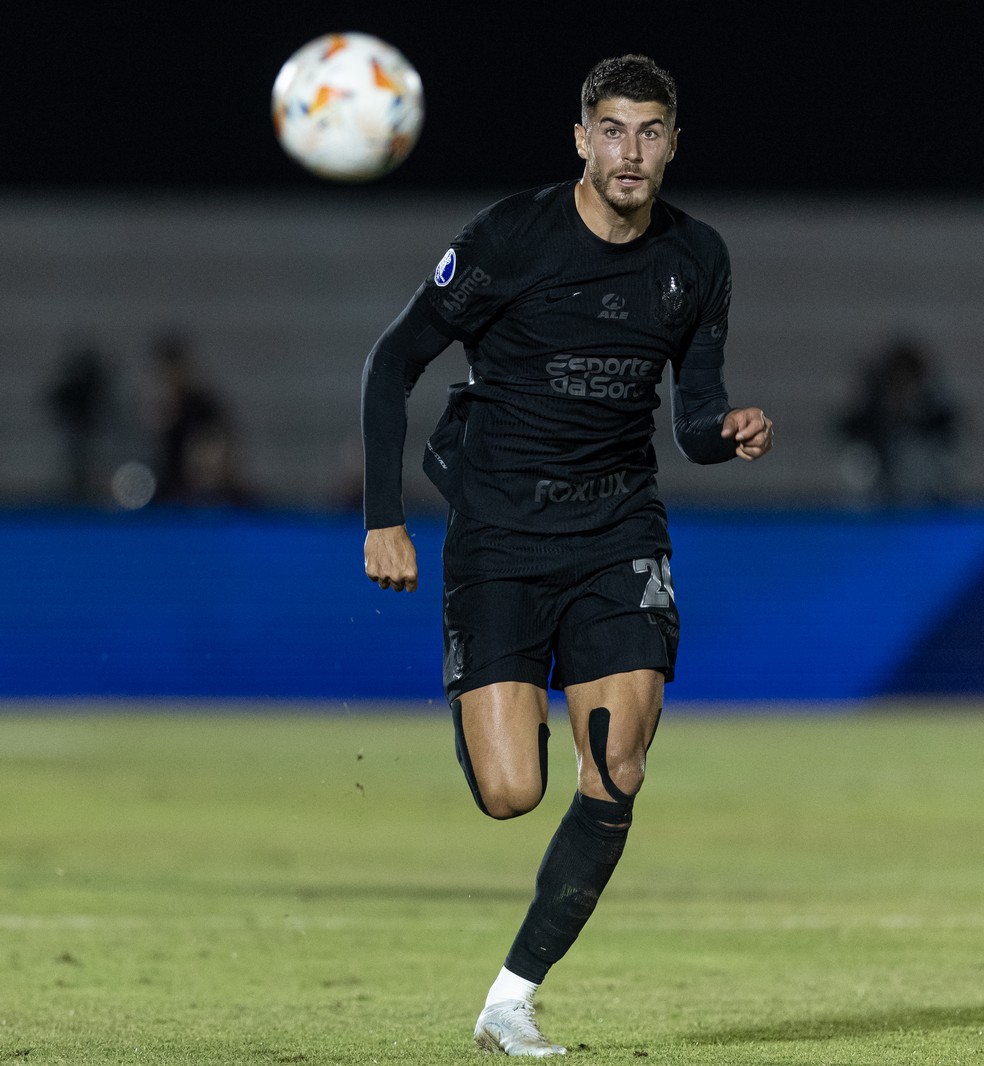 Pedro Raul vai trocar o Corinthians pelo Ceará — Foto: Rodrigo Coca/Agência Corinthians