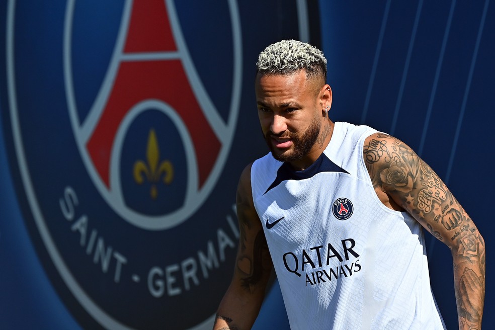 Do 'S. Litoral' ao PSG: confira a evolução de Neymar em 'FIFA' e 'PES' -  ESPN