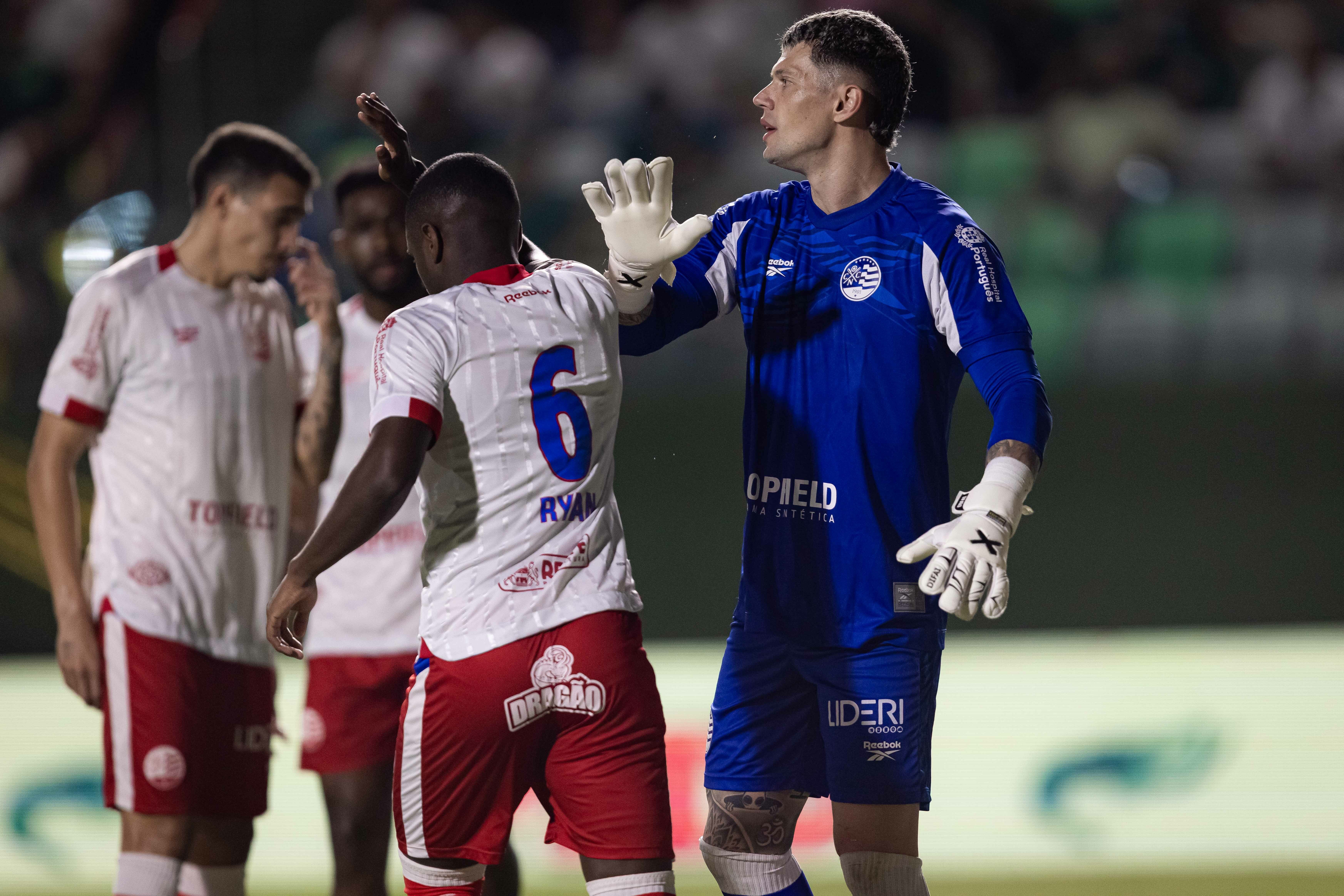 Análise: empate com o Goiás dá ânimo ao Náutico na matemática e em campo pela permanência