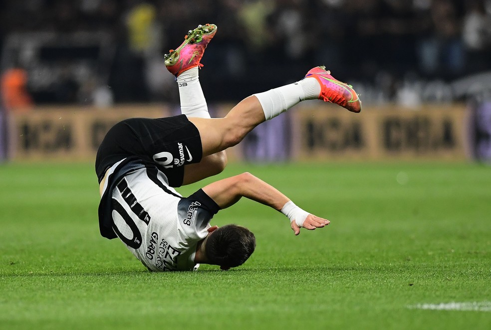 Garro, do Corinthians, no jogo contra o Grêmio — Foto: Marcos Ribolli