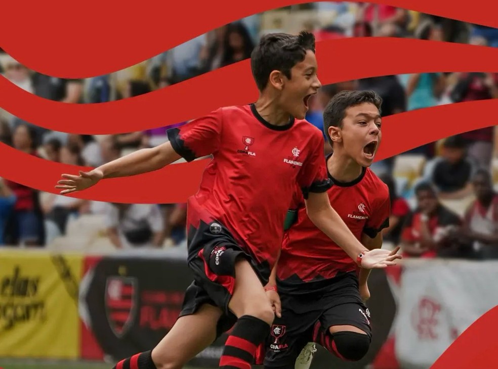 Escolinha de futebol do Flamengo faz jogo no Maracanã — Foto: Divulgação