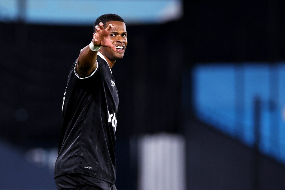 Júnior Santos em Racing 2 x 3 Botafogo, pela Sul-Americana 2026 — Foto: Vitor Silva/BFR