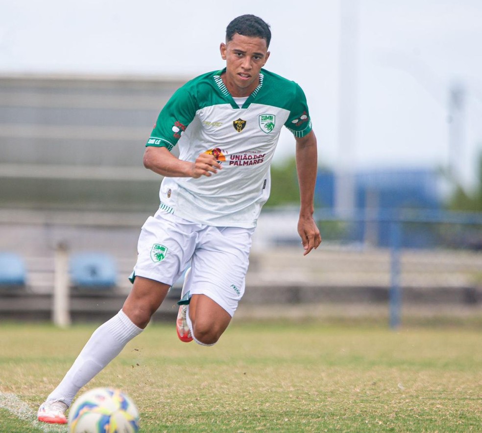 Ruan foi negociado pelo Zumbi e vai defender o Botafogo