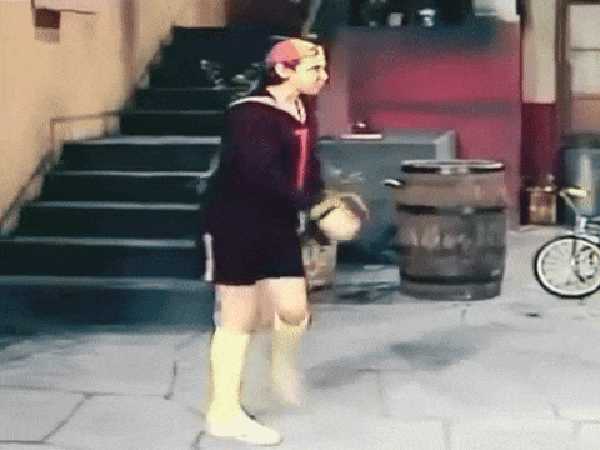 Presidente do Bolívar zomba de cera de Rossi e compara goleiro do Flamengo.