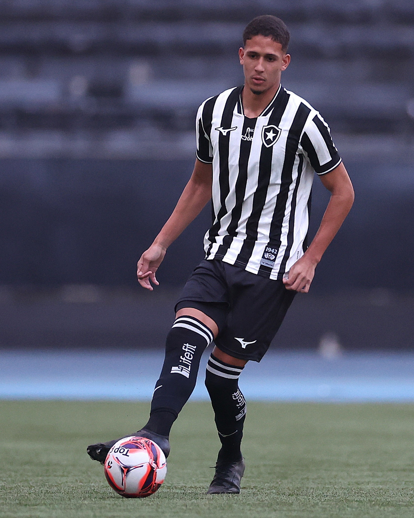 Por que o Sport nunca recebeu os dois jogadores do Botafogo previstos na venda de Riquelme