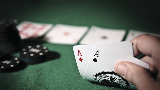 Poker: carta mais alta, carta mais baixa e rankingpingol betmãos