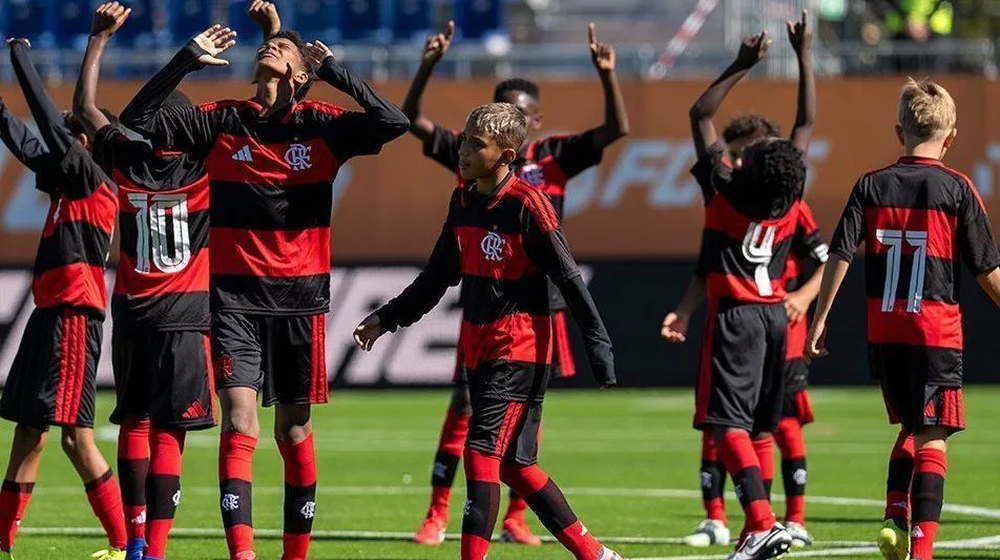 Flamengo é vice-campeão do Mundial Sub-12 após final contra o Real Betis